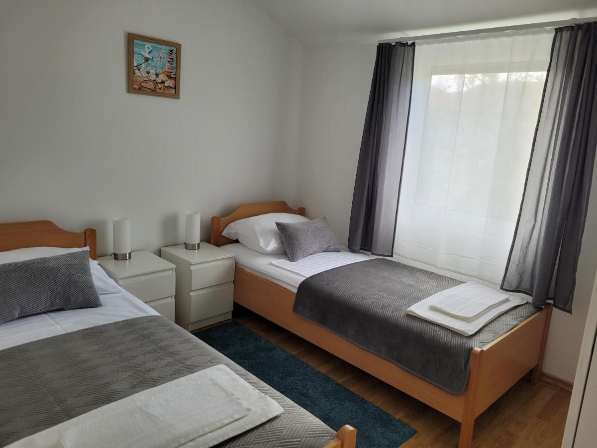 Apartamento Lipa Mare Vir Exterior foto